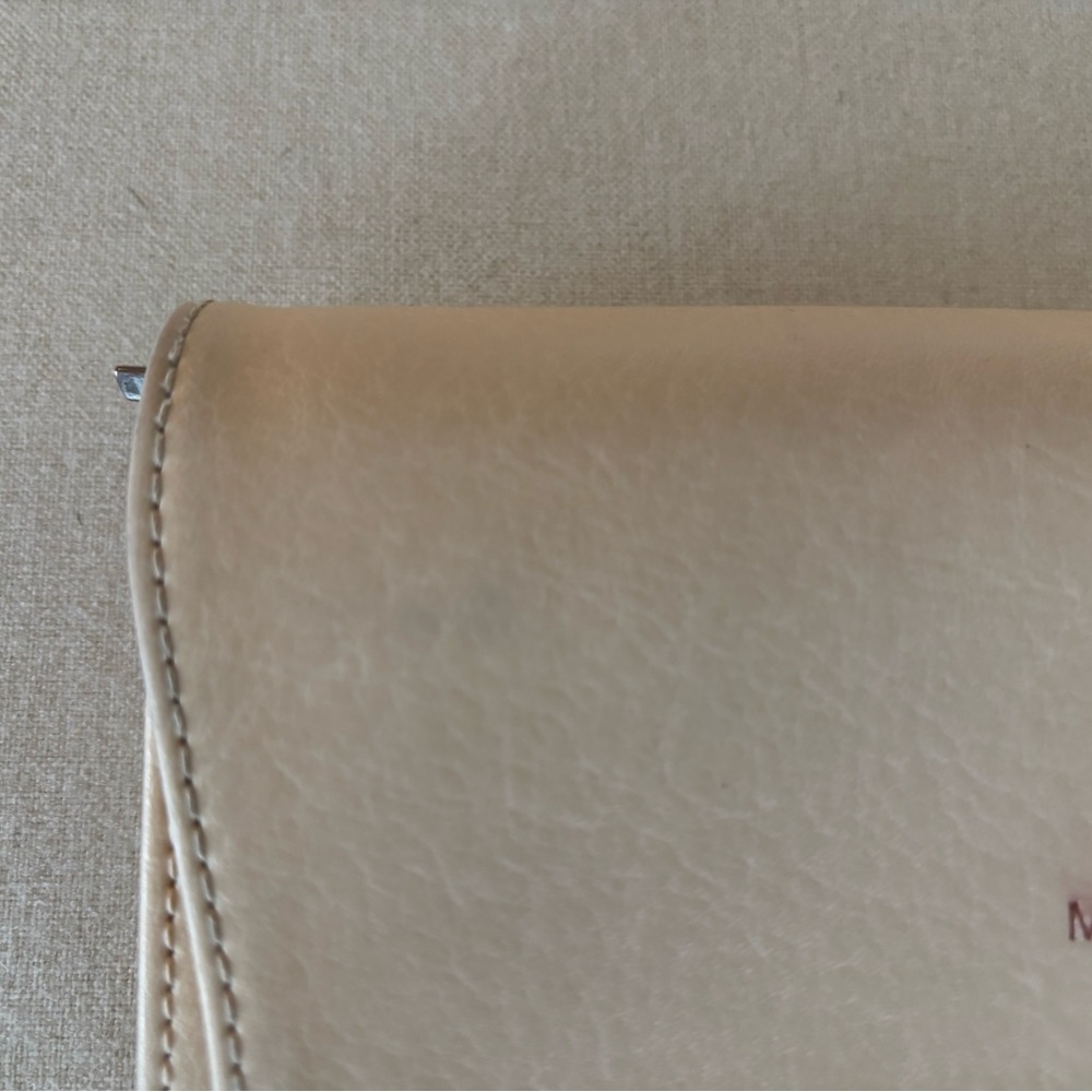 Matt & Nat vegan leather cream wallet - Picture 3 of 11